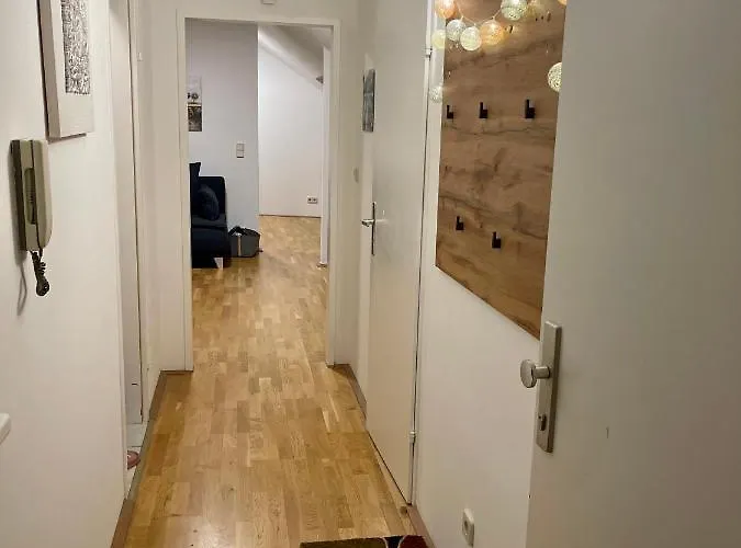 Klimatisiertes, Ruhiges Dachgeschoss Cityapartment Im Zentrum Wiens Apartament Wiedeń