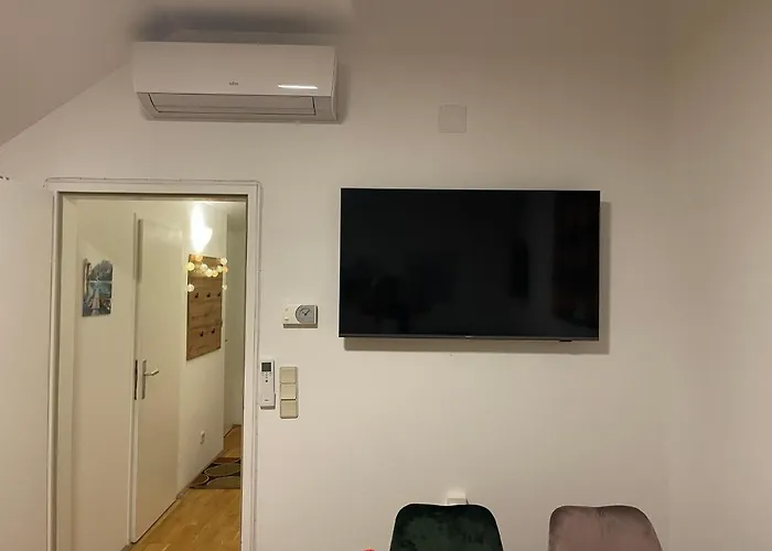 Klimatisiertes, Ruhiges Dachgeschoss Cityapartment Im Zentrum Wiens Apartament *