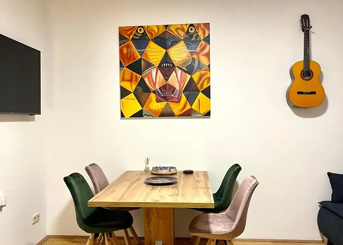 Apartament Klimatisiertes, Ruhiges Dachgeschoss Cityapartment Im Zentrum Wiens Wiedeń