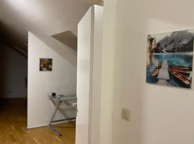 Klimatisiertes, Ruhiges Dachgeschoss Cityapartment Im Zentrum Wiens Apartament