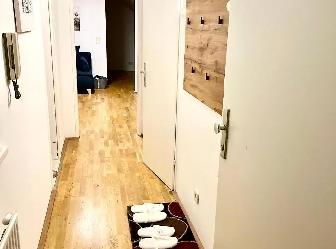 Apartament Klimatisiertes, Ruhiges Dachgeschoss Cityapartment Im Zentrum Wiens